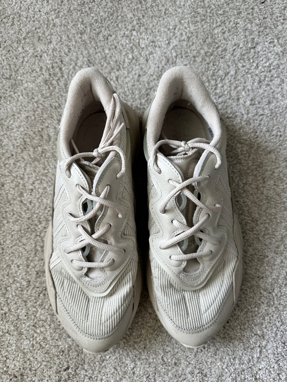 adidas Ozweego